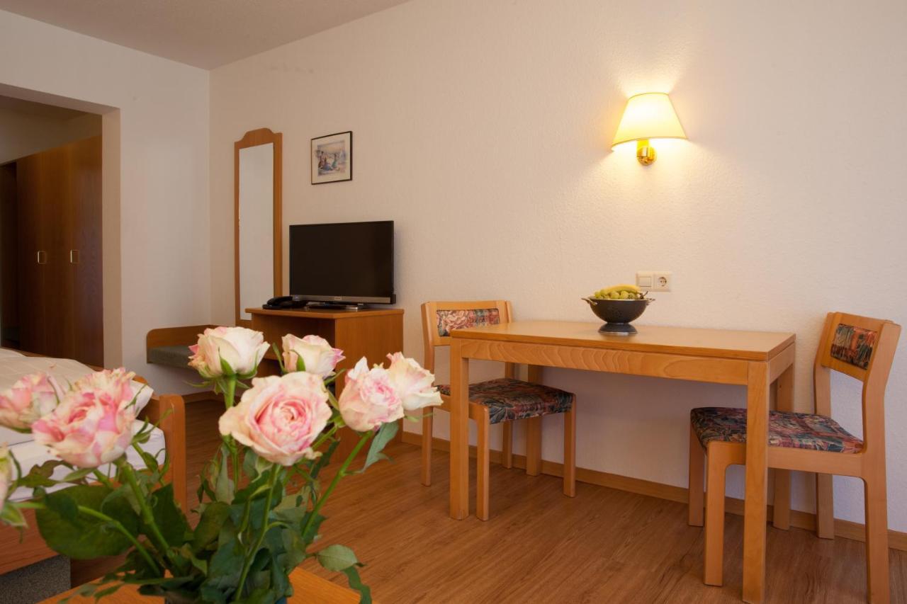 Rustikales Apartment 35Qm Mit Balkon Naehe Freiburg Simonswald Exteriör bild